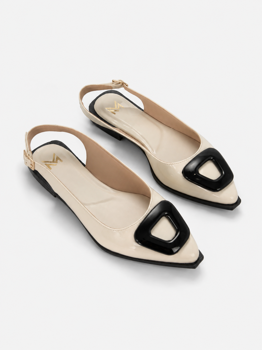 Sandalia SOFÍA color Beige x negra